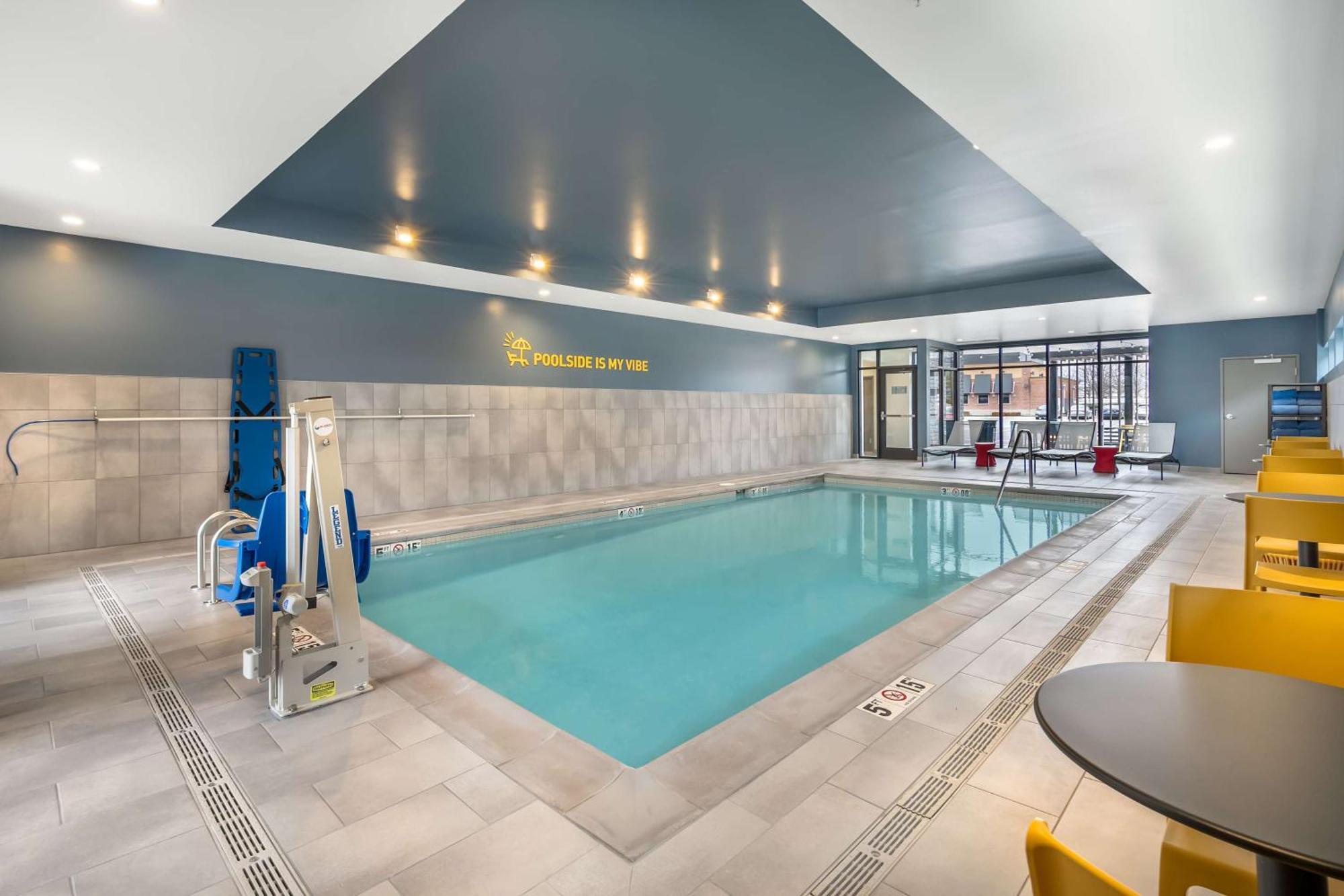 Home2 Suites By Hilton Reynoldsburg Columbus East מראה חיצוני תמונה